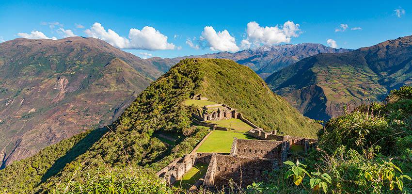 Vé máy bay đi Peru