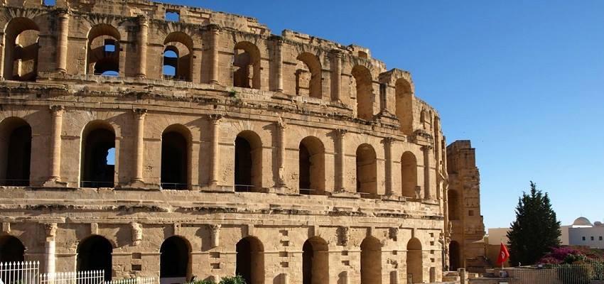 Vé máy bay đi Tunisia