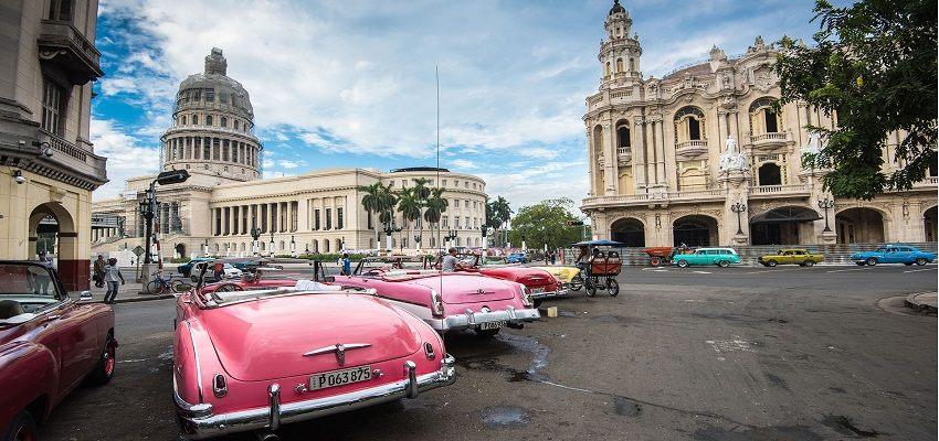 vé máy bay đến Cuba