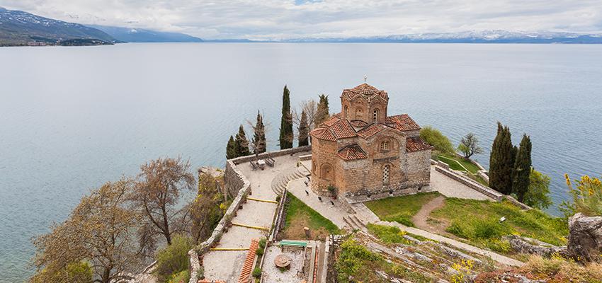 vé máy bay đến macedonia